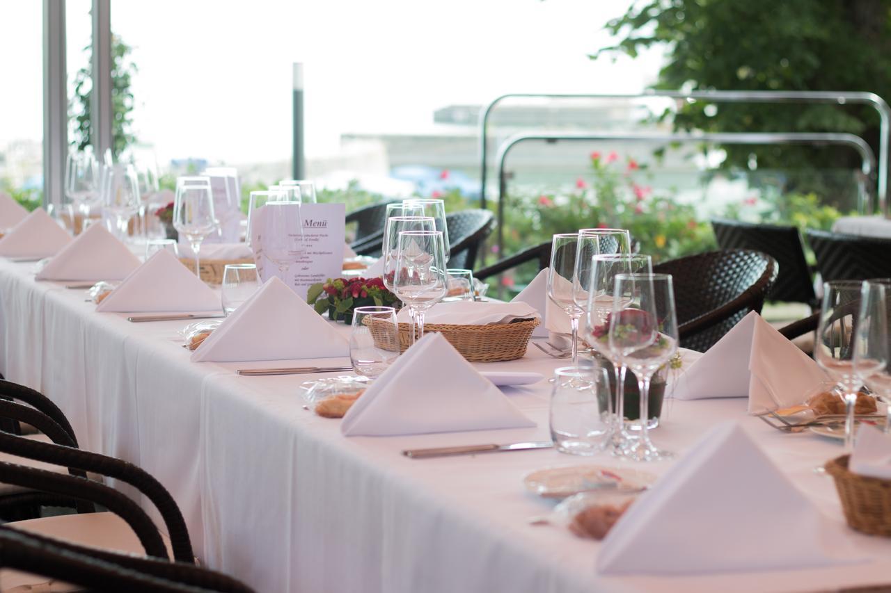 Park - Hotel Inseli Romanshorn Extérieur photo