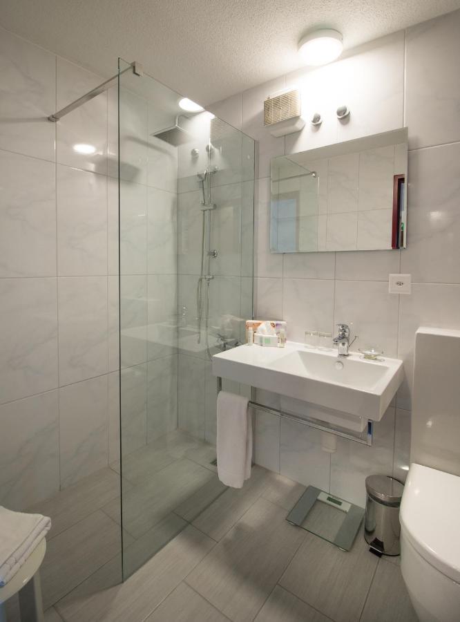 Park - Hotel Inseli Romanshorn Extérieur photo